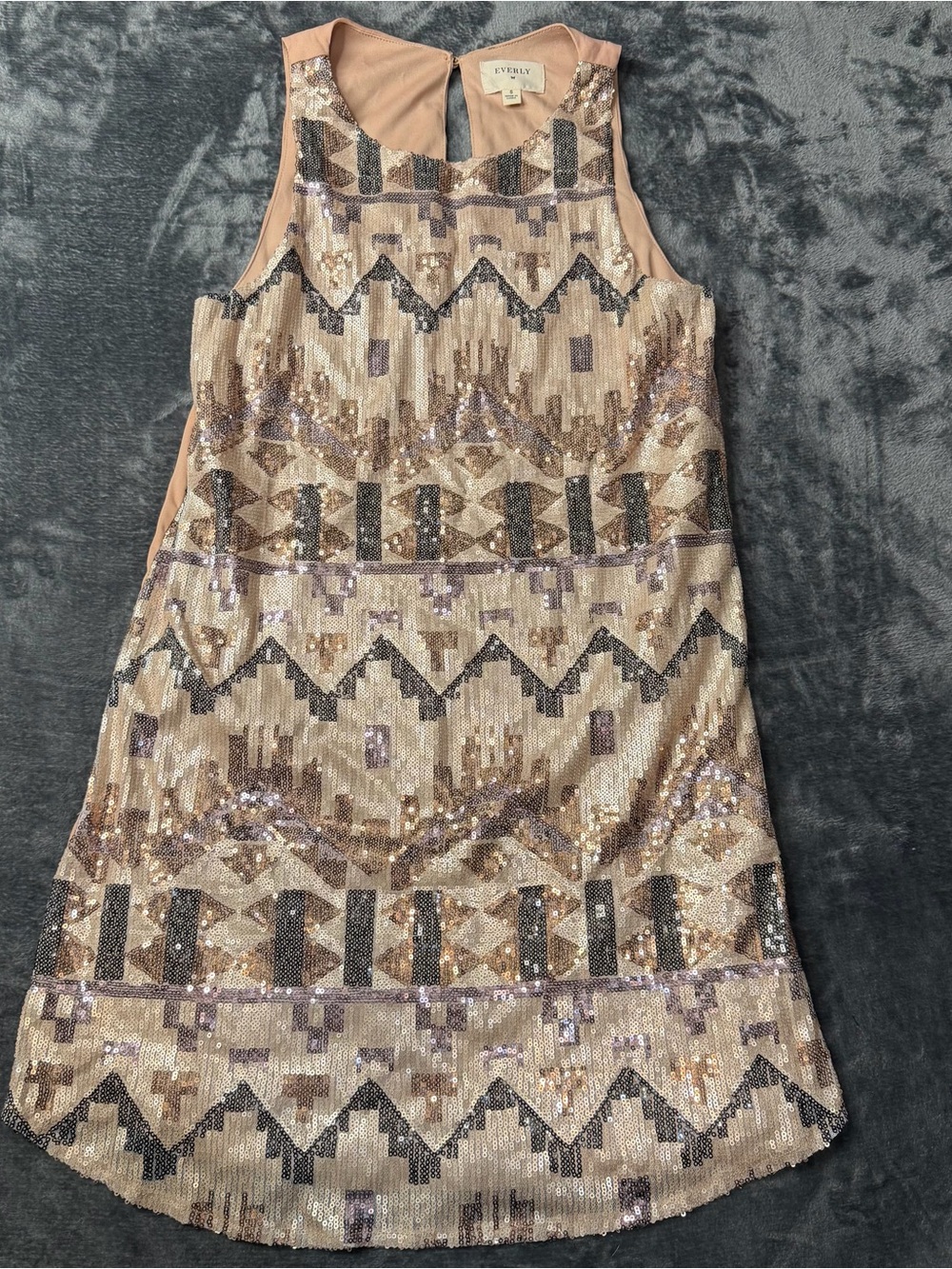 Everly Sequined Geometric Mini Dress in Champagne and Black - Picture 1 of 4